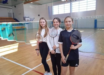 Powiększ obraz:  Badminton